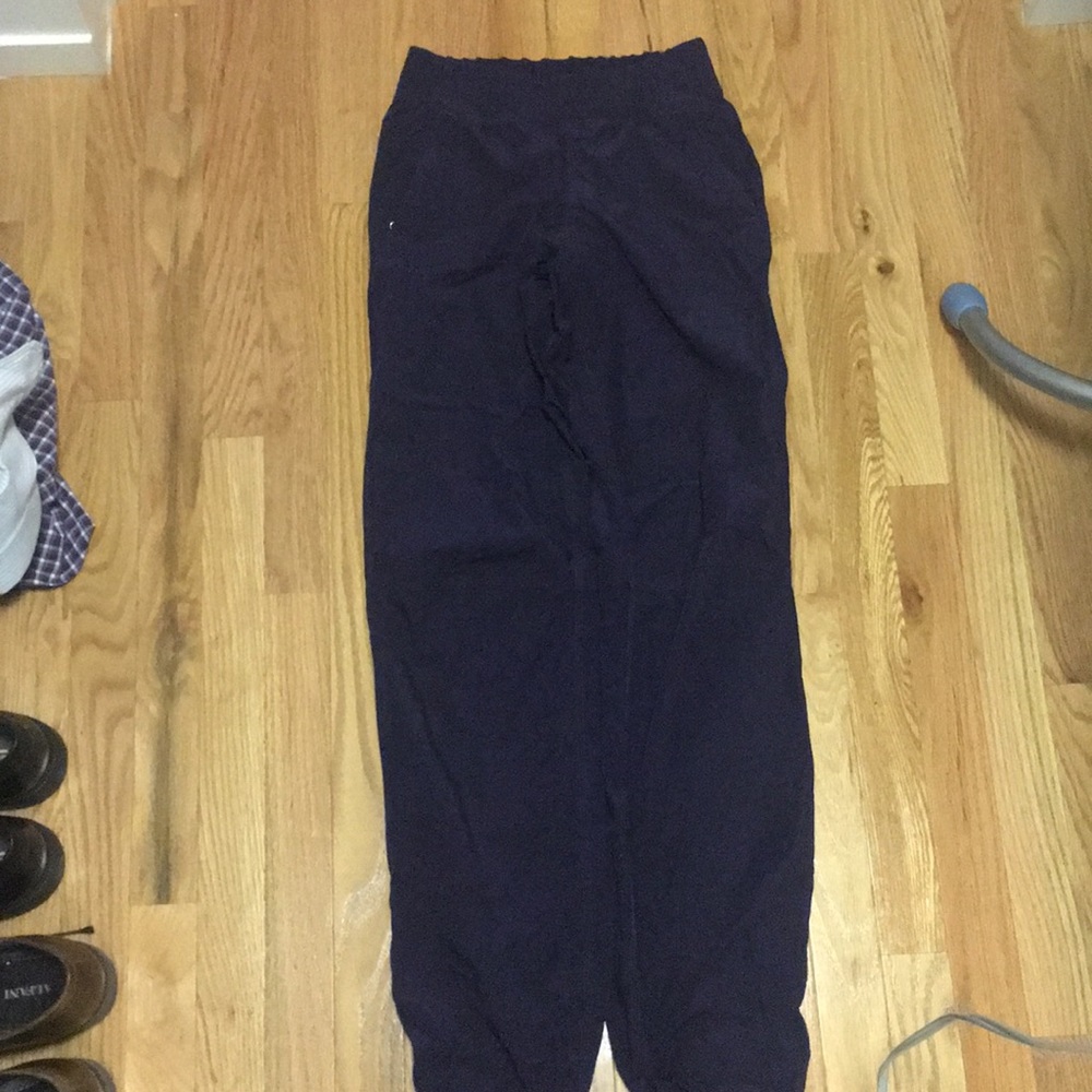 Lululemon Dog Walker Lined Pant - Size 2